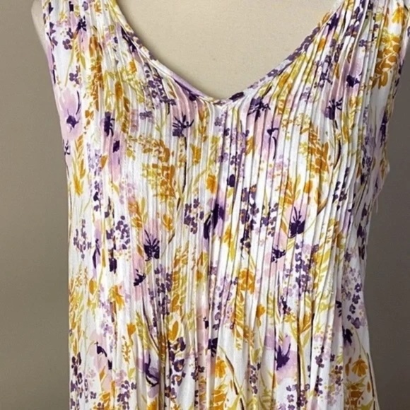 Old Navy Pleated Floral Tank Dress XS - Picture 5 of 7